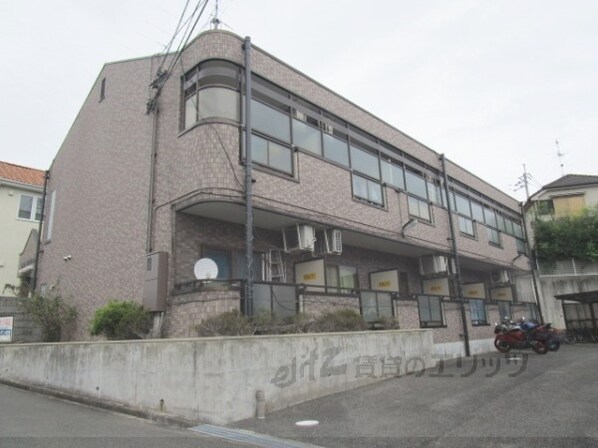 エストマンションの物件外観写真